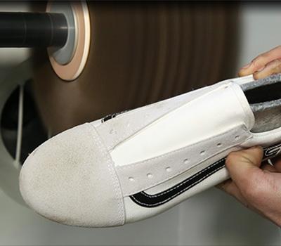 Máquinas para acabado de calzado